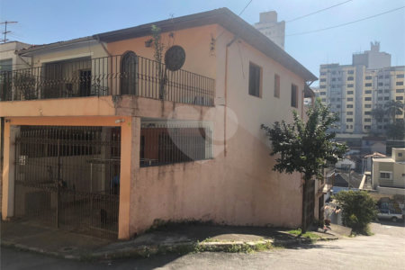 Sobrado à venda com 4 quartos, sendo 1 suíte, em Sumaré, São Paulo, SP
