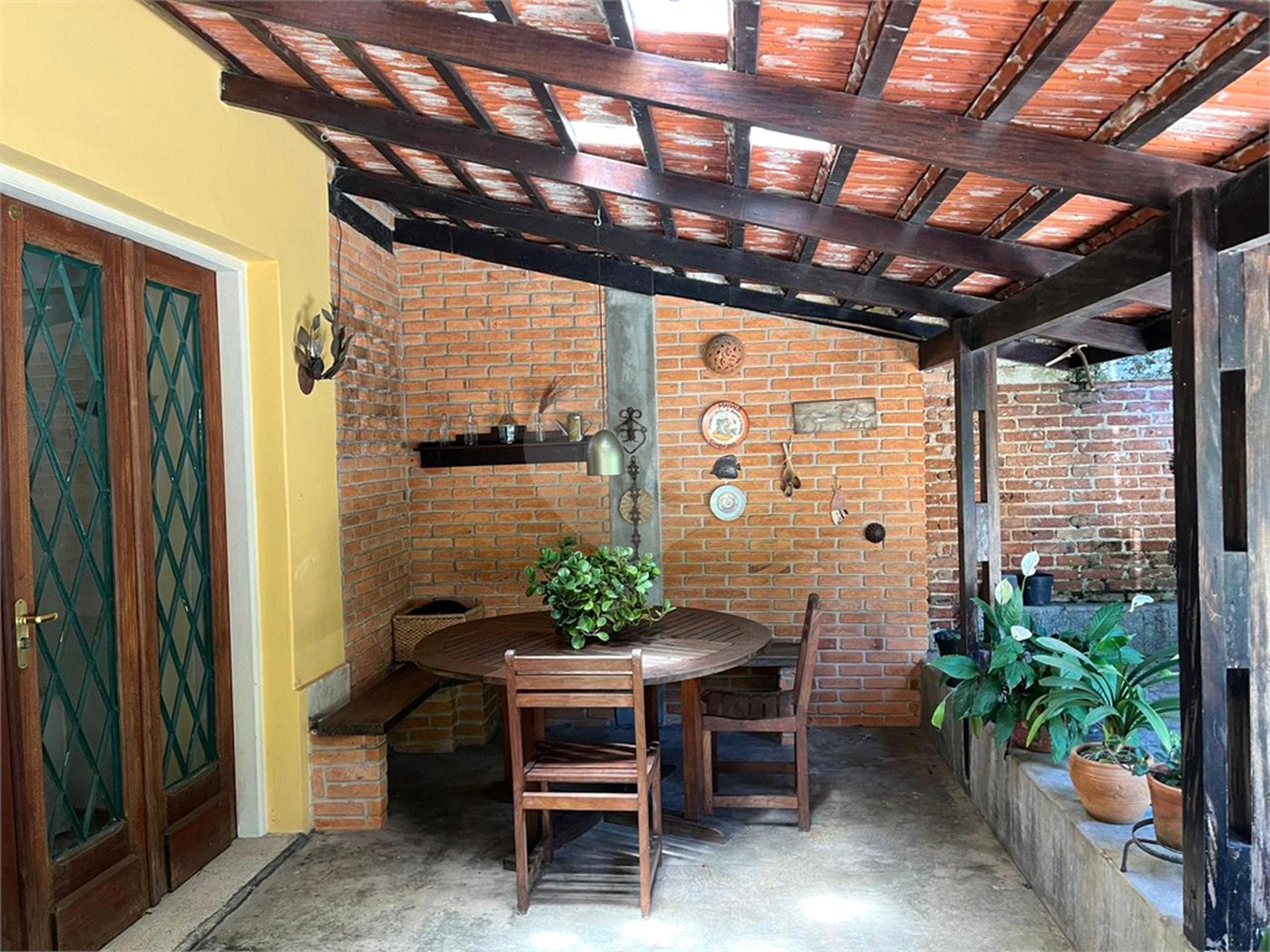 Sobrado à venda com 3 quartos em Jardim Petrópolis, São Paulo, SP