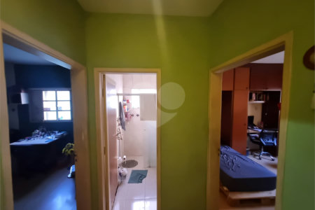 Casa à venda com 4 quartos, sendo 1 suíte,  em Jardim Guarujá, Sorocaba, SP