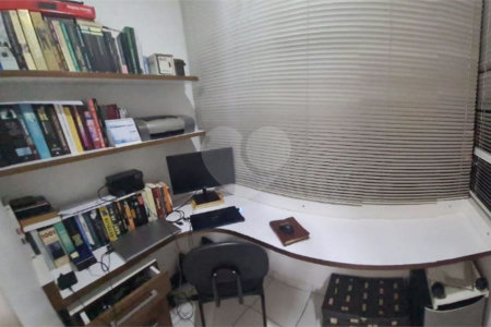 Apartamento à venda com 2 quartos, sendo 1 suíte, em Saúde, São Paulo, SP