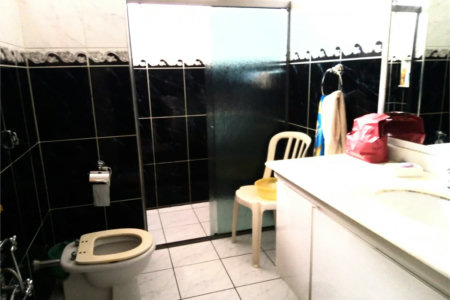 Sobrado à venda com 4 quartos, sendo 1 suíte,  em Vila Cordeiro, São Paulo, SP