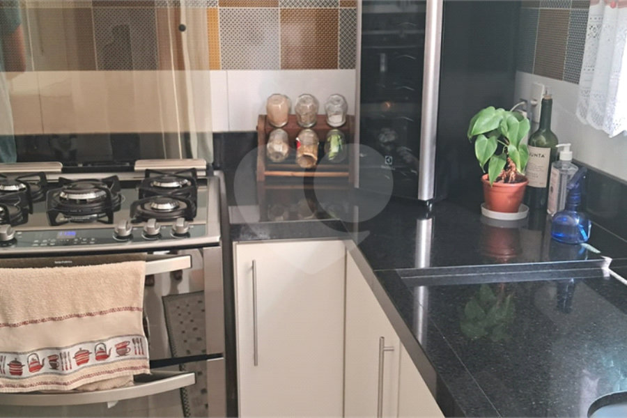 Sobrado à venda com 4 quartos, sendo 2 suítes, em Mandaqui, São Paulo, SP