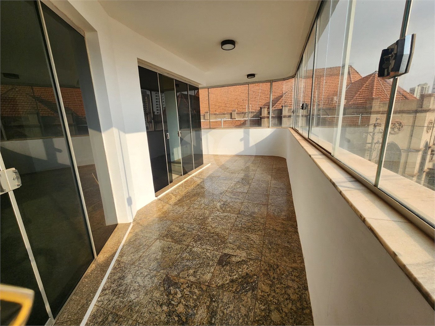 Apartamento à venda com 4 quartos, sendo 2 suítes, no Centro, Araraquara, SP