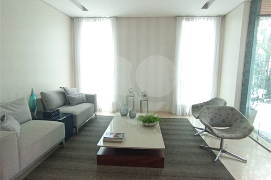 Apartamento à venda com 4 quartos, sendo 2 suítes, em Santana, São Paulo, SP