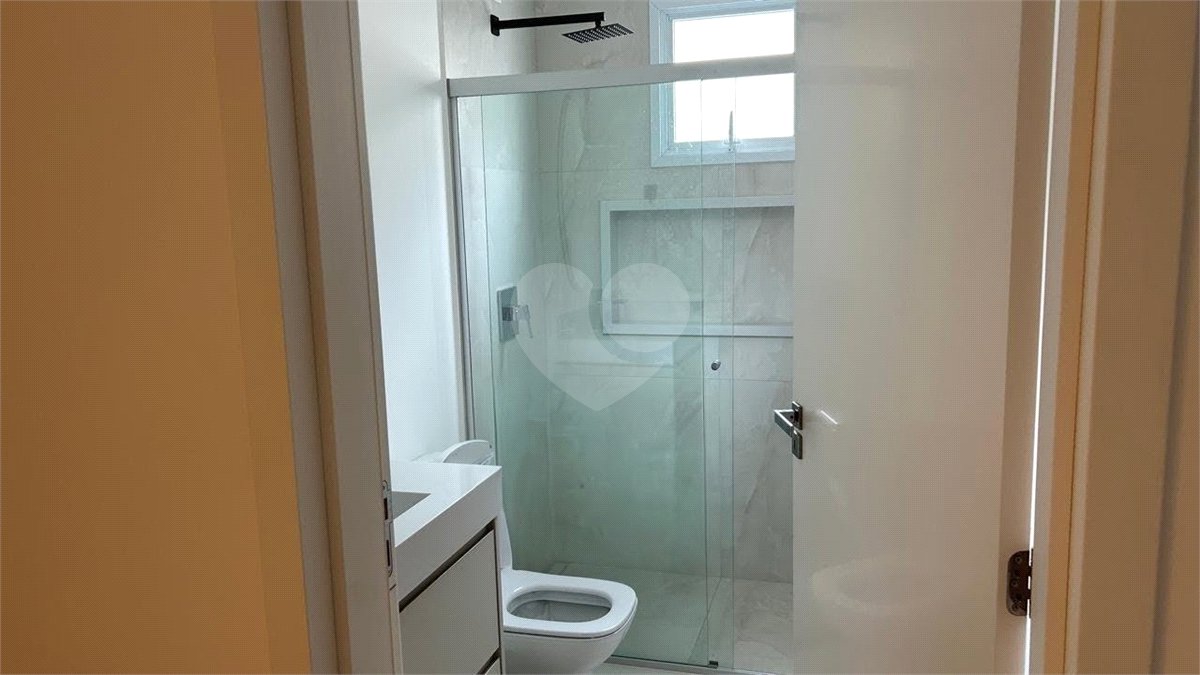 Casa à venda com 5 quartos, sendo 4 suítes,  no condomínio Residencial Vila do Itamaraca, Valinhos - SP