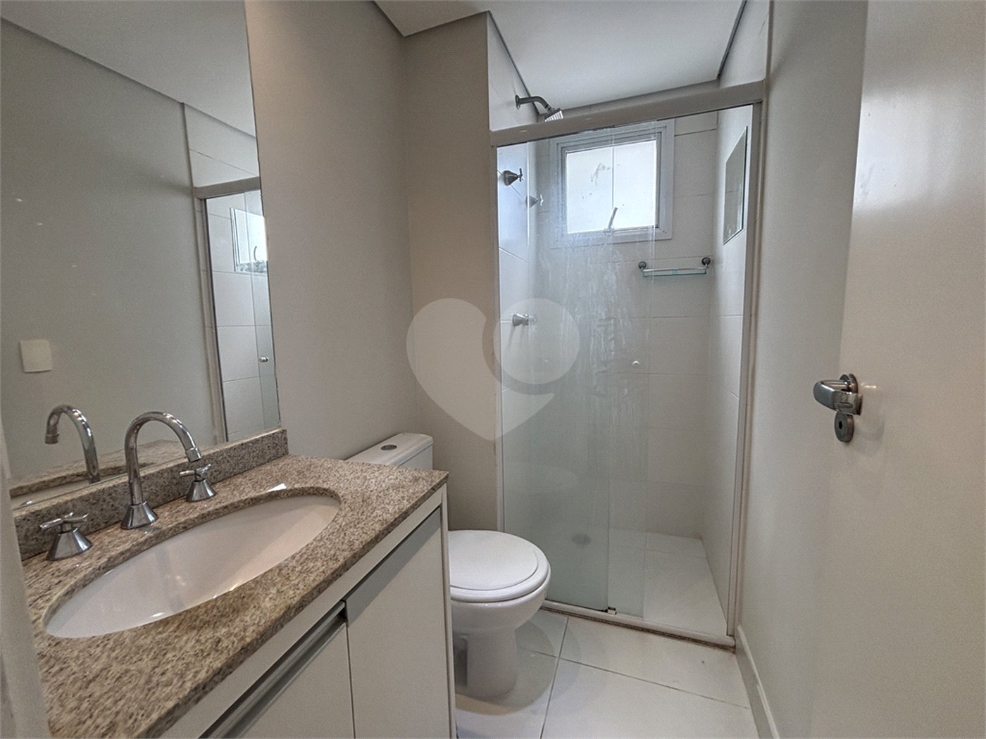 Apartamento para alugar com 3 quartos, sendo 1 suíte, em Barra Funda, São Paulo, SP