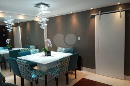 Apartamento à venda com 3 suítes em Vila Suzana, São Paulo, SP