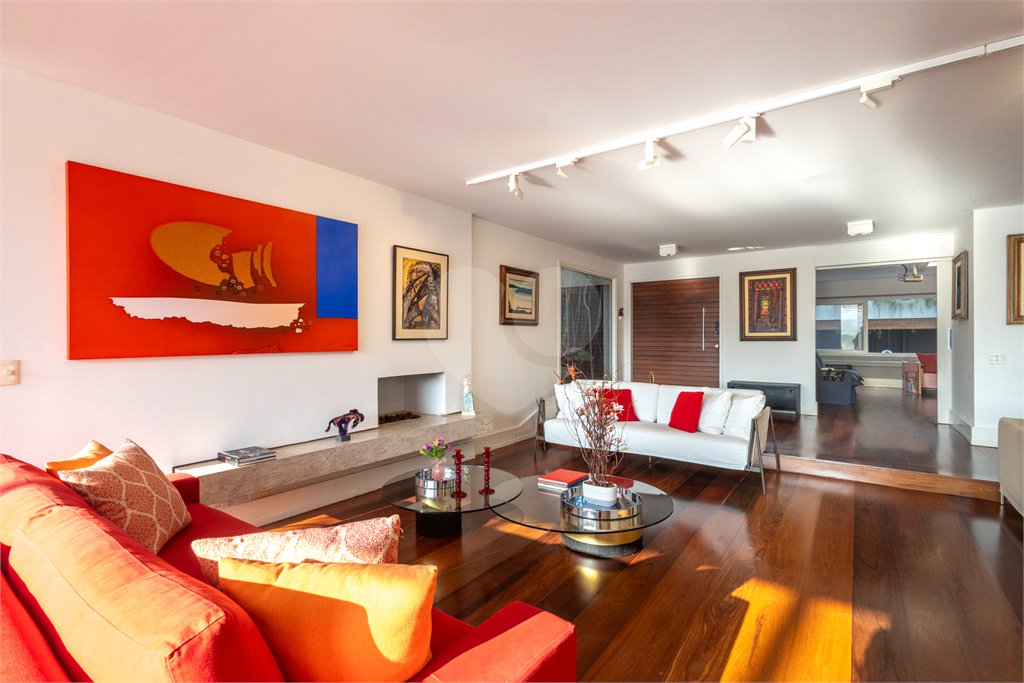 Casa à venda com 4 suítes em Jardim Guedala, São Paulo, SP