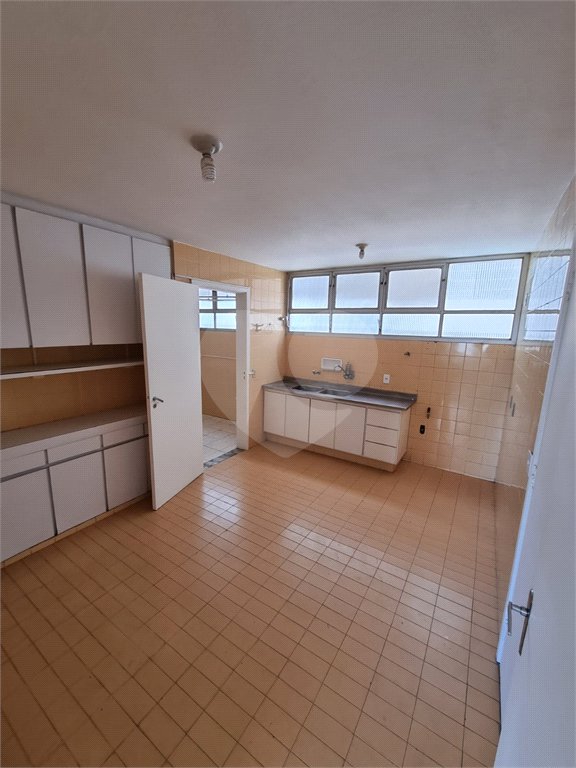 Apartamento à venda com 3 quartos, sendo 1 suíte, em Perdizes, São Paulo, SP