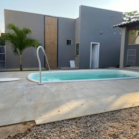 Casa à venda com 3 quartos, sendo 2 suítes, no condomínio PORTO LAGOA, Aquiraz - CE