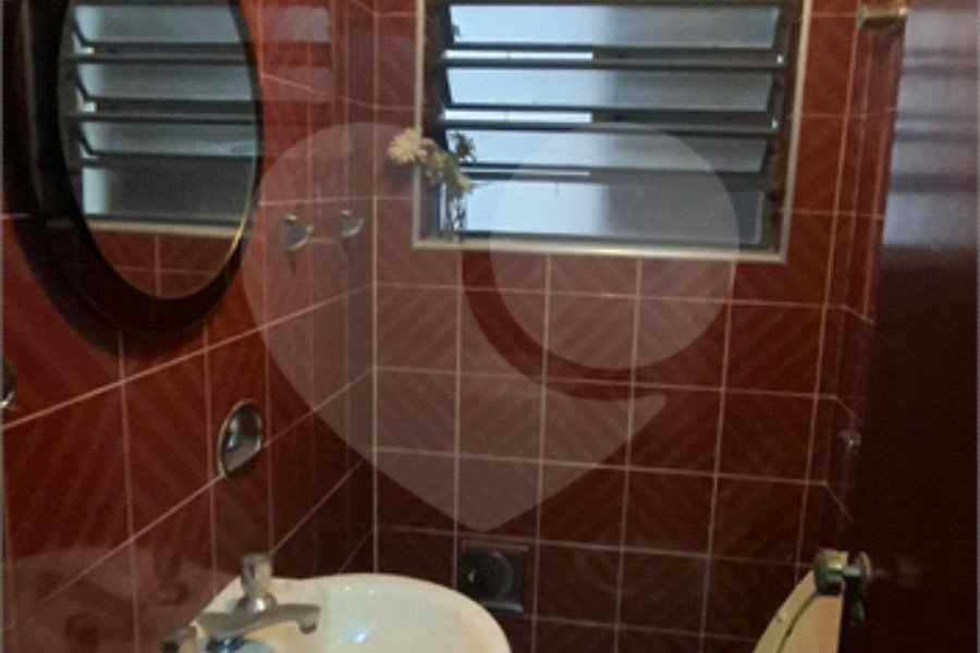 Casa Térrea à venda ou para alugar com 3 suítes em Vila Isolina Mazzei, São Paulo, SP