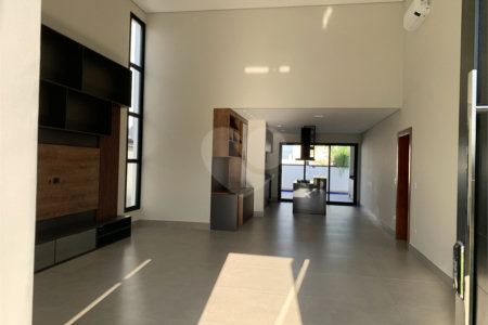 Casa à venda com 3 suítes no condomínio Alphaville Nova Esplanada 1, Votorantim - SP
