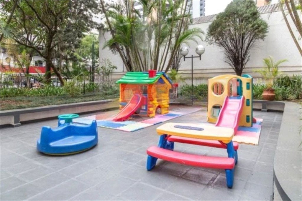 Apartamento à venda com 2 quartos, sendo 1 suíte, em Indianópolis, São Paulo, SP