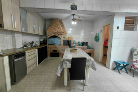 Casa à venda com 3 quartos, sendo 1 suíte, em Vila Ipojuca, São Paulo, SP