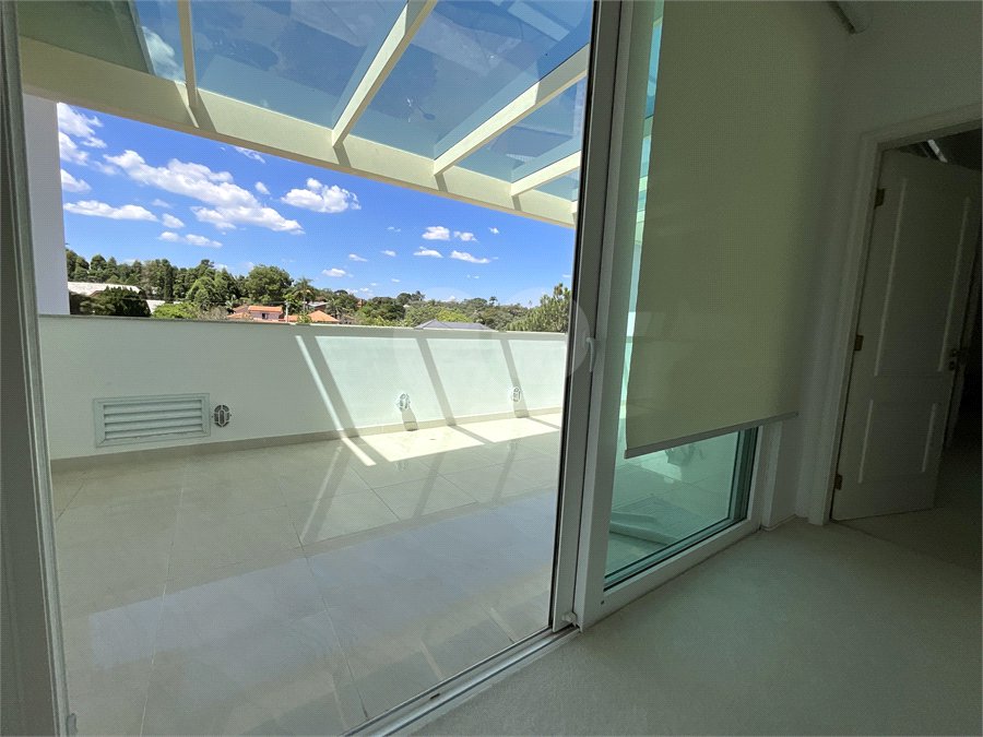Casa à venda com 6 quartos, sendo 5 suítes, no condomínio City Castelo, Itu - SP
