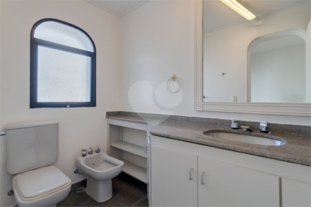 Apartamento à venda ou para alugar com 4 suítes em Alto da Boa Vista, São Paulo, SP
