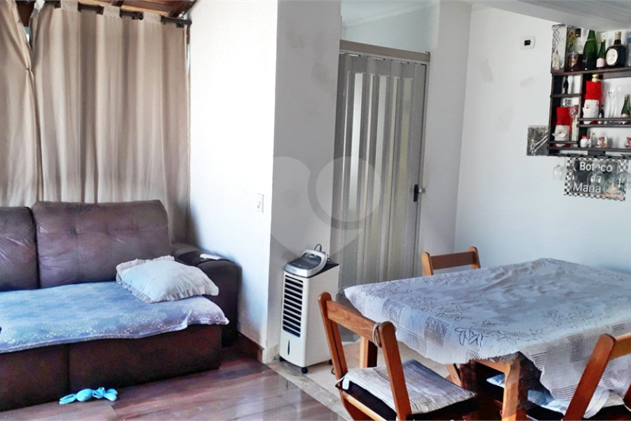 Apartamento à venda com 3 quartos, sendo 1 suíte, em Jaraguá, São Paulo, SP
