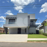 Casa à venda com 4 suítes no condomínio Portal dos Bandeirantes, Salto - SP