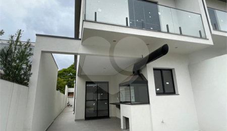 Casa à venda com 3 suítes em Jardim dos Pinheiros, Atibaia, SP