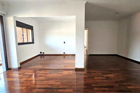 Apartamento para alugar com 3 quartos, sendo 1 suíte, em Alto da Boa Vista, São Paulo, SP