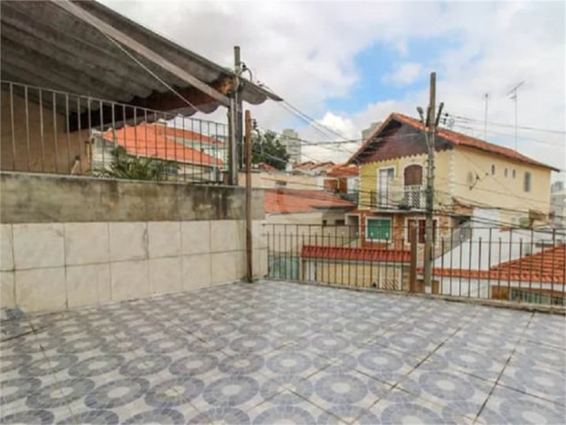Sobrado à venda com 4 quartos, sendo 1 suíte,  em Parada Inglesa, São Paulo, SP