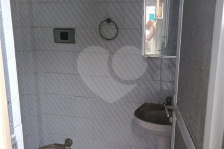 Casa à venda com 5 quartos, sendo 1 suíte, em Bangu, Rio de Janeiro, RJ