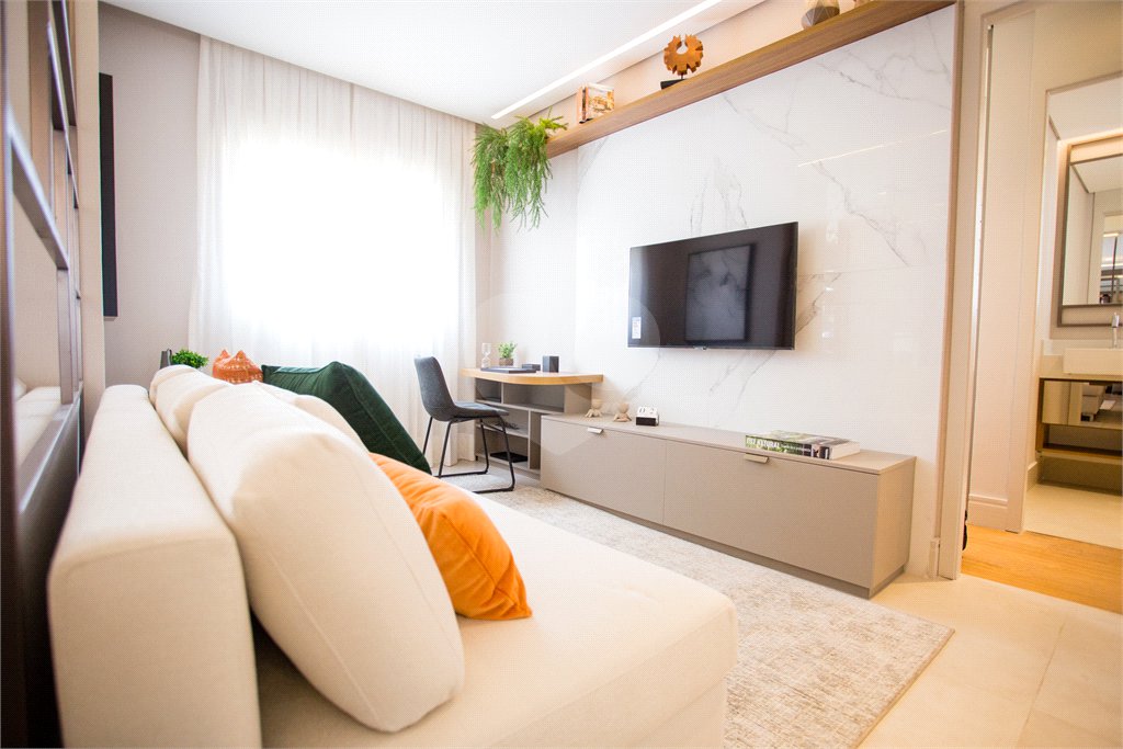 Apartamento à venda com 2 quartos, sendo 1 suíte, em Vila Rosália, Guarulhos, SP