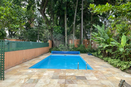 Casa à venda com 4 suítes no condomínio Conjunto Residencial São Benedito, São Paulo - SP