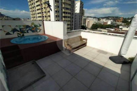 Cobertura à venda com 3 quartos, sendo 2 suítes, em Praça da Bandeira, Rio de Janeiro, RJ