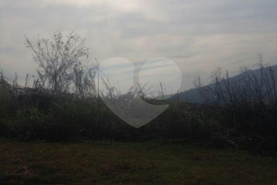 Terreno à venda no condomínio Xxxxxx, São Paulo - SP