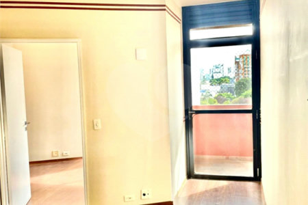 Apartamento à venda ou para alugar com 1 suíte em Indianópolis, São Paulo, SP