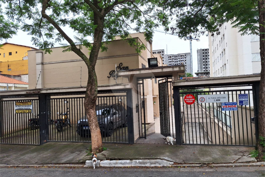 Casa à venda com 3 quartos, sendo 1 suíte, no condomínio Res San Raphael, São Paulo - SP