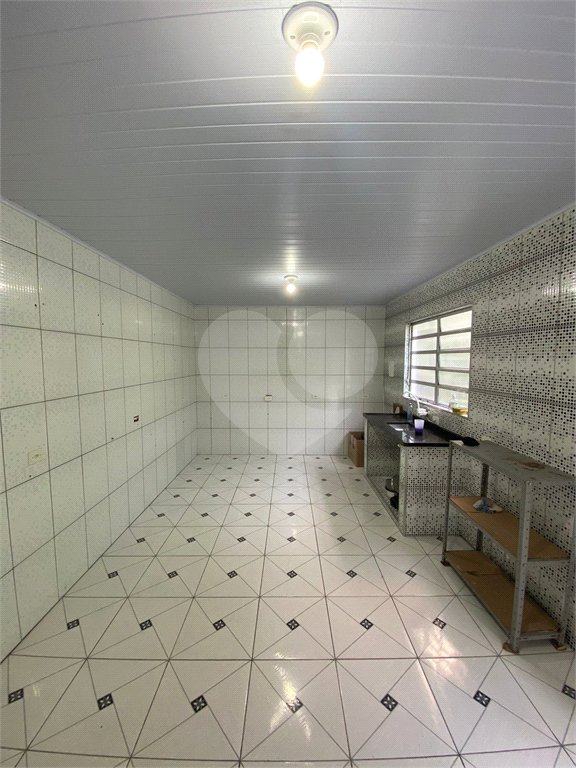 Sobrado à venda com 3 quartos, sendo 1 suíte, em Jardim Beatriz, Poá, SP
