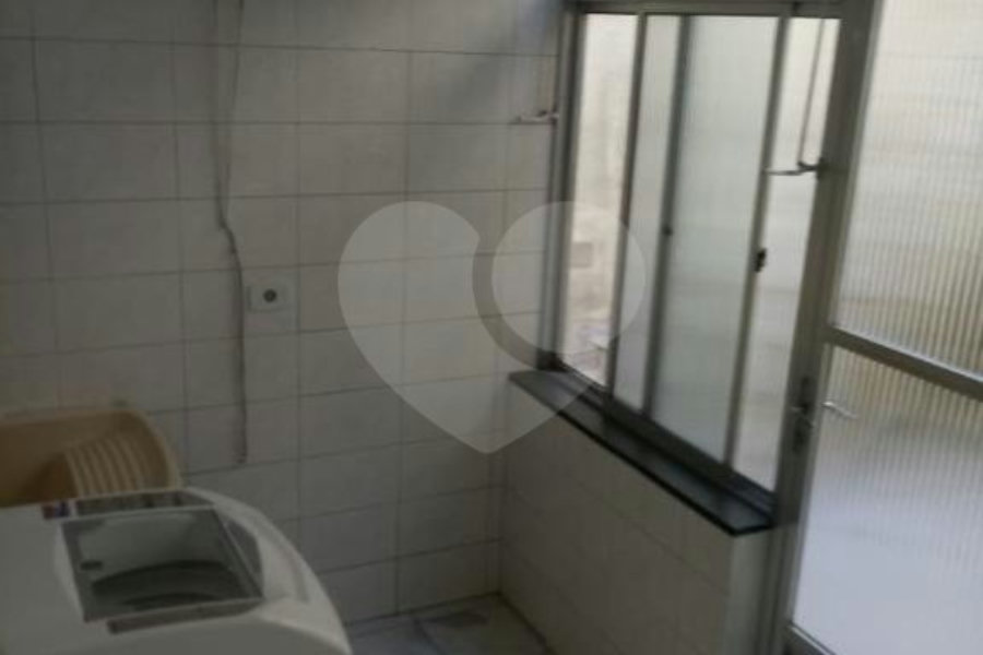 Sobrado à venda com 3 quartos, sendo 1 suíte, em Tremembé, São Paulo, SP