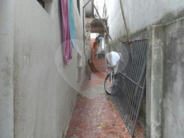 Casa Térrea à venda com 3 quartos, sendo 1 suíte, em Parque Peruche, São Paulo, SP