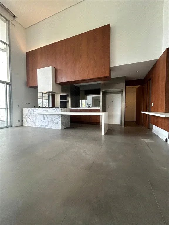 Apartamento à venda com 2 suítes em Parque do Morumbi, São Paulo, SP