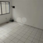 Sobrado à venda com 3 quartos, sendo 1 suíte, em Jardim Pinheiros, São Paulo, SP