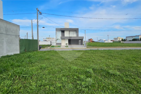 Terreno à venda em Ogiva, Cabo Frio, RJ