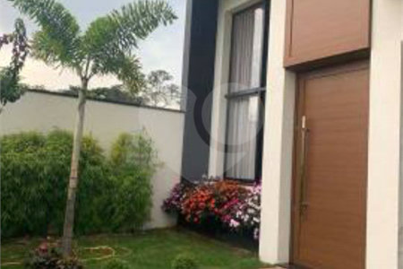 Casa à venda com 2 quartos, sendo 1 suíte, em Pinheirinho, Vinhedo, SP