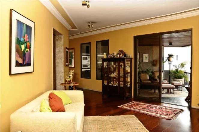 Apartamento à venda com 3 suítes em Real Parque, São Paulo, SP