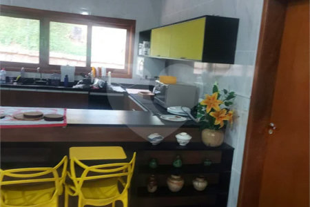 Casa à venda com 4 suítes no condomínio Parque dos Resedas, Itupeva - SP