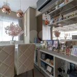 Apartamento à venda com 2 quartos, sendo 1 suíte, em Vila Olímpia, São Paulo, SP