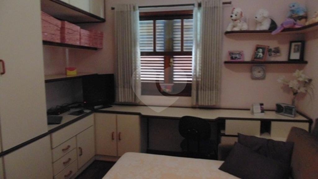 Sobrado à venda com 4 quartos, sendo 3 suítes,  em Jardim Franca, São Paulo, SP