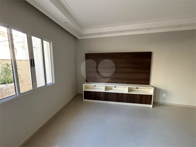 Casa à venda com 2 suítes em Casa Verde, São Paulo, SP