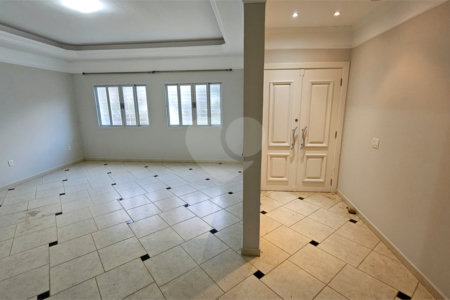Casa para alugar com 4 quartos, sendo 2 suítes, no condomínio Portal de Itaici, Indaiatuba - SP