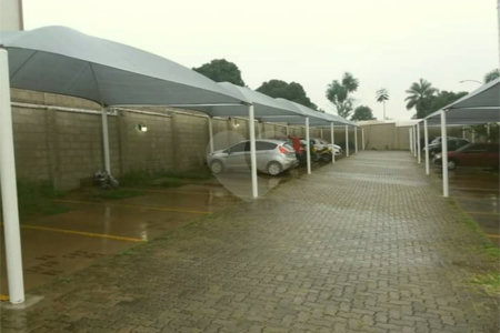 Apartamento com 2 dormitórios