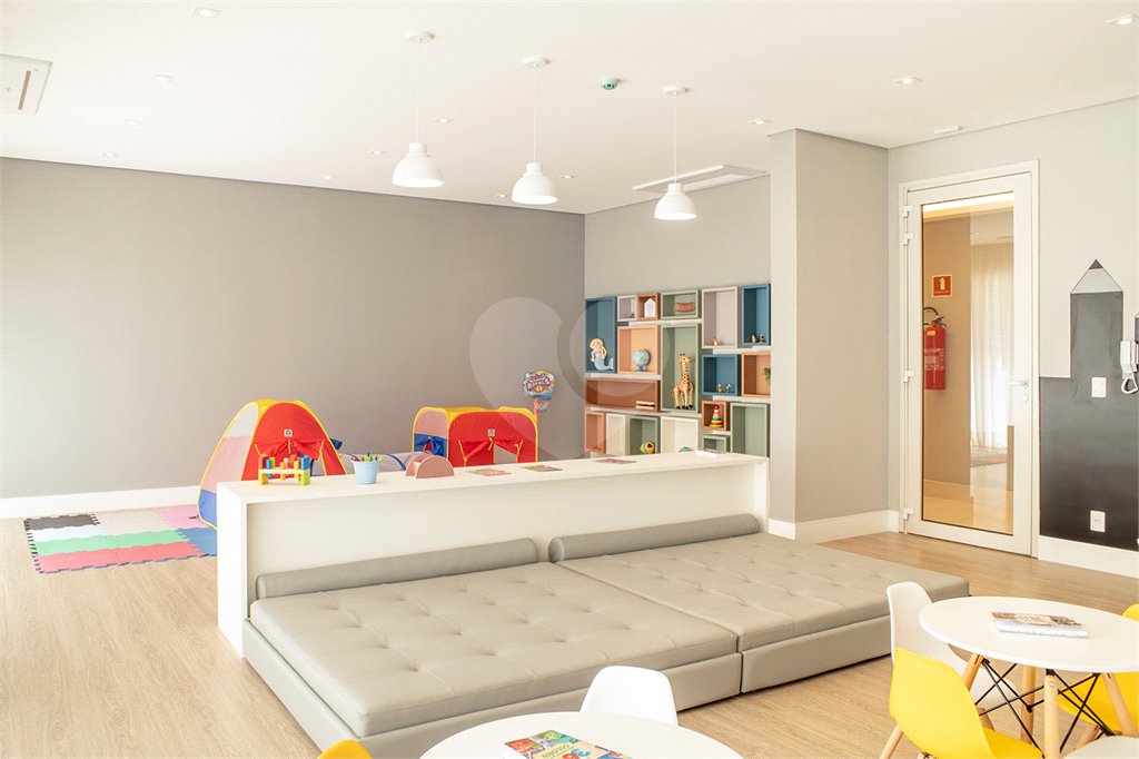 Apartamento à venda com 3 quartos, sendo 2 suítes,  em Santana, São Paulo, SP