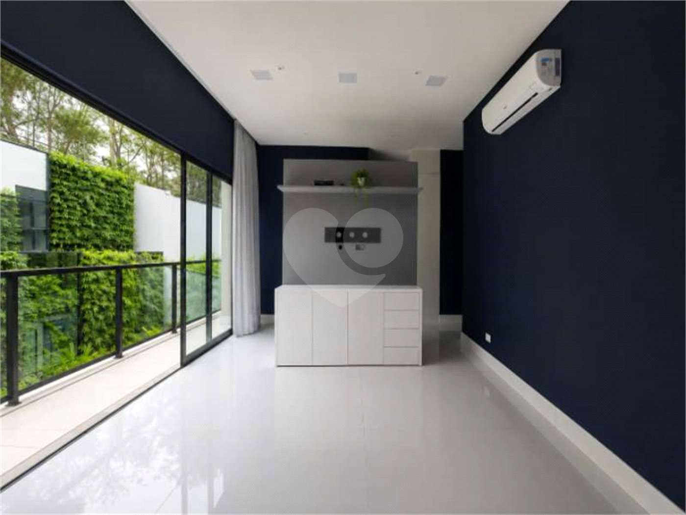 Casa à venda com 5 suítes no condomínio Tamboré II, Santana de Parnaíba - SP