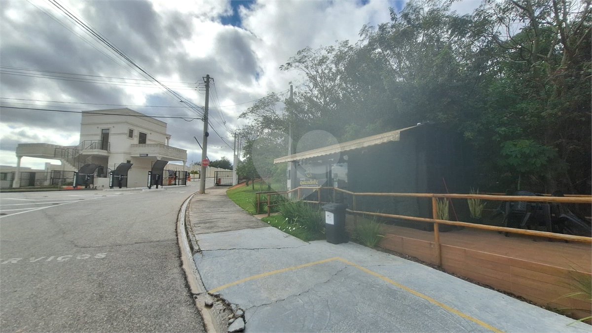 Terreno à venda no condomínio Helena Maria, Sorocaba - SP