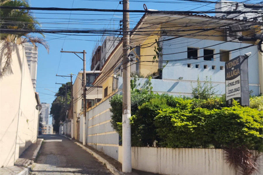 Sobrado à venda com 4 quartos, sendo 1 suíte, em Santana, São Paulo, SP